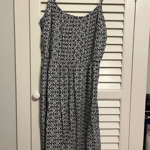 Black and White Patterned Women's Dress
